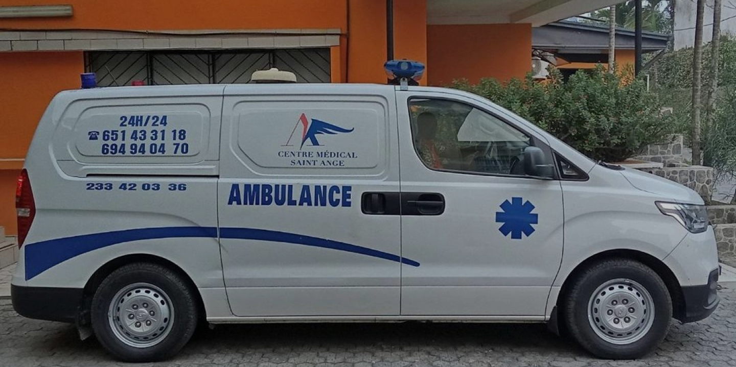 photo ambulance clinique